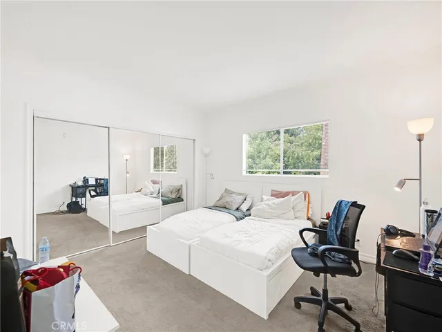 $589,000 | 525 South Shelton Street, Unit 205, Burbank, CA 91506