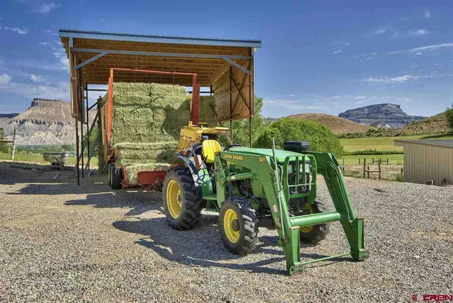a view of outdoor space and city view