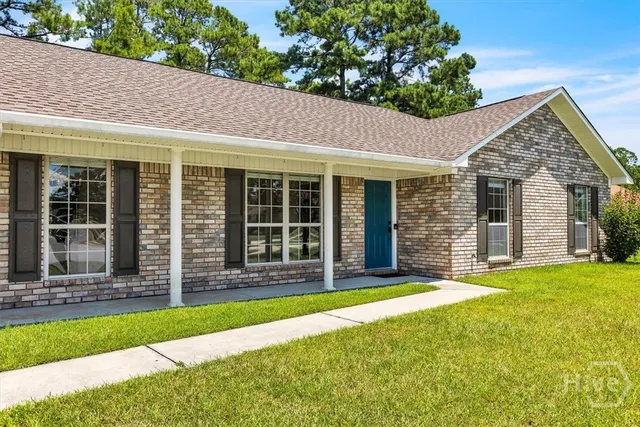 $299,900 | 90 Charleston Court, Midway, GA 31320