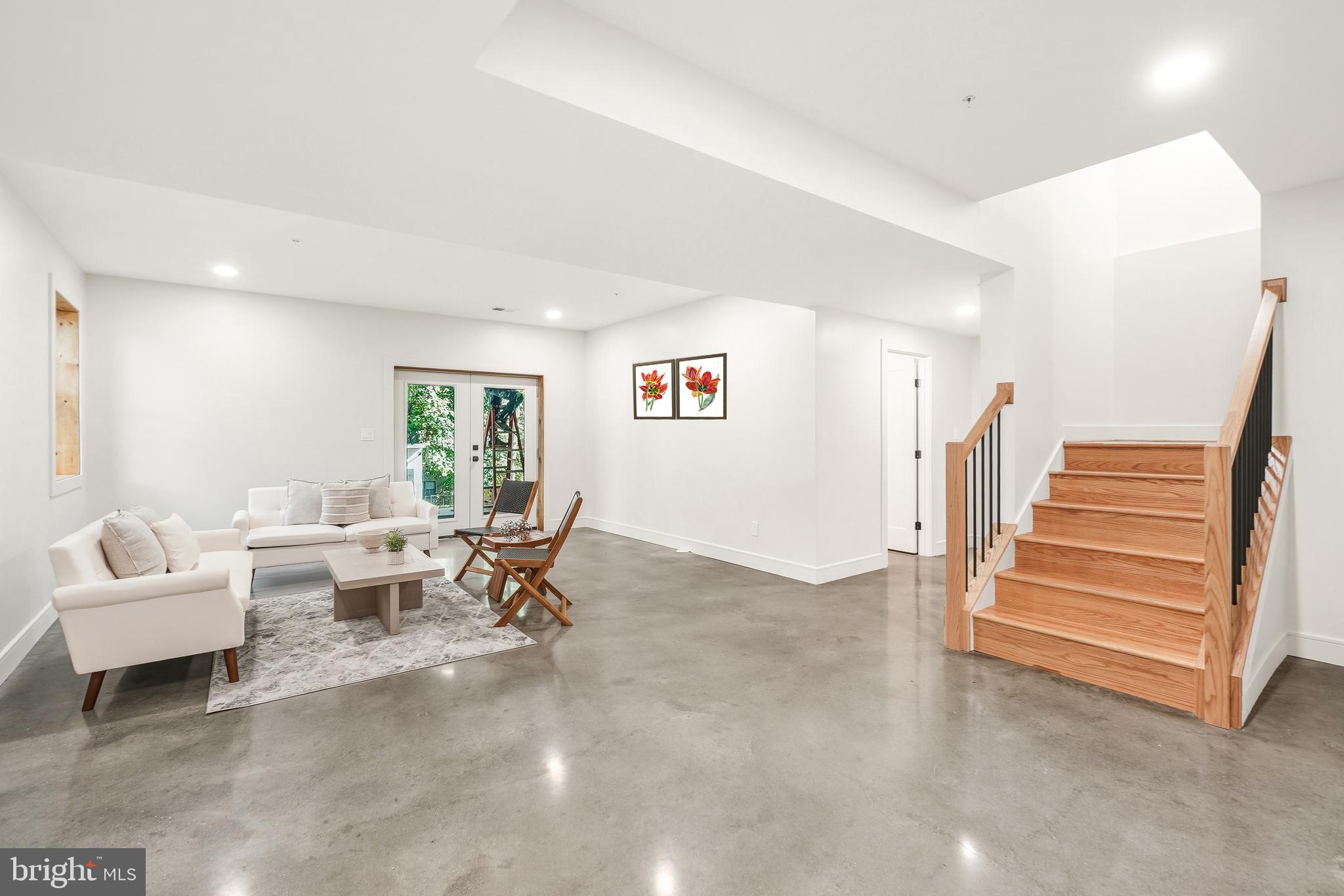 110 Geneva Avenue Silver Spring, MD 20910 - Photo 45 of 62 The Ultimate Hangout Spot