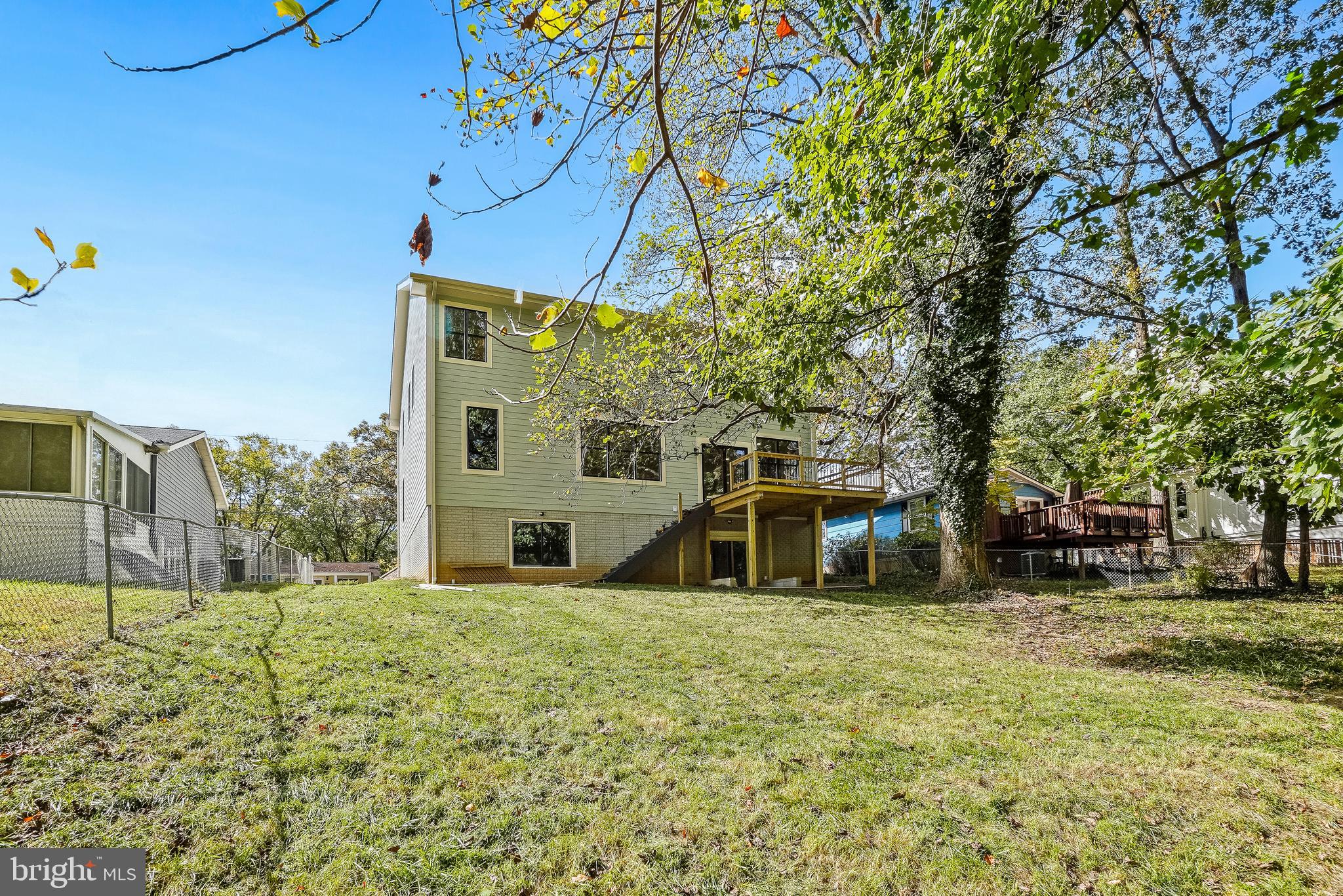 110 Geneva Avenue Silver Spring, MD 20910 - Photo 58 of 61 a view of a outdoor space