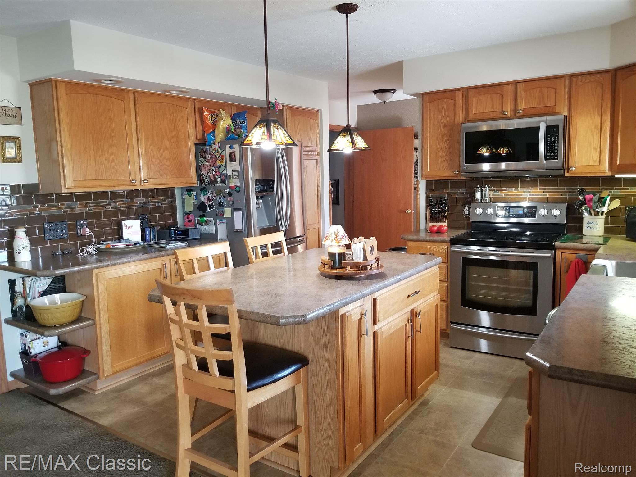 21600 Wasson Road Howell, MI 48843 - Photo 13 of 52 KITCHEN