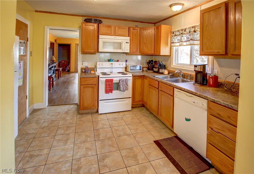 3720 Jerusalem Road Vermilion, OH 44089 - Photo 3 of 35
