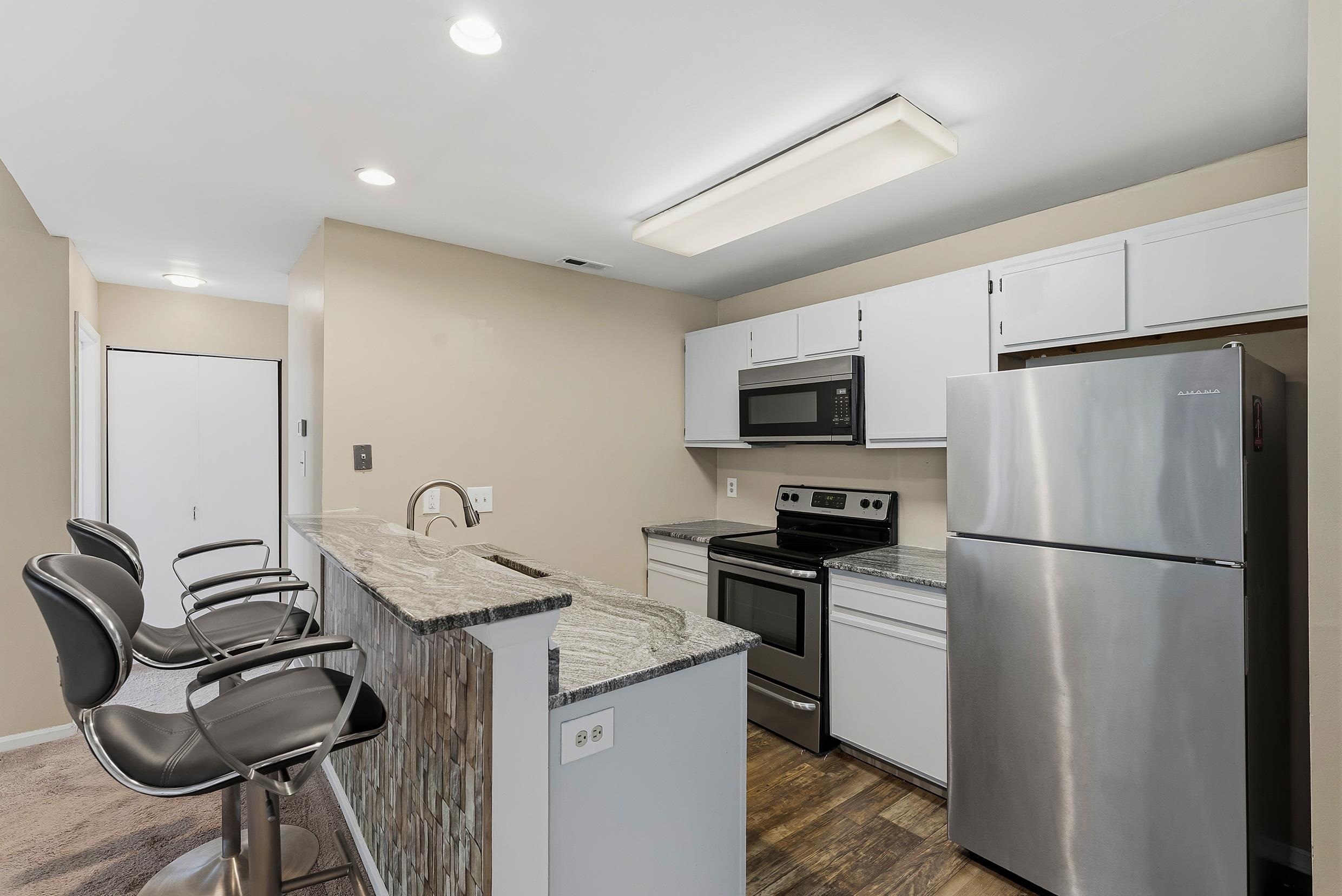 72 Meadow Ridge Road, Unit 72 Galloway Township, NJ 08205 - Photo 5 of 17