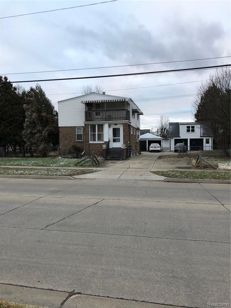 8112 Stephens Road Warren, MI 48089 - Photo 2 of 10 IMG_2892.jpg