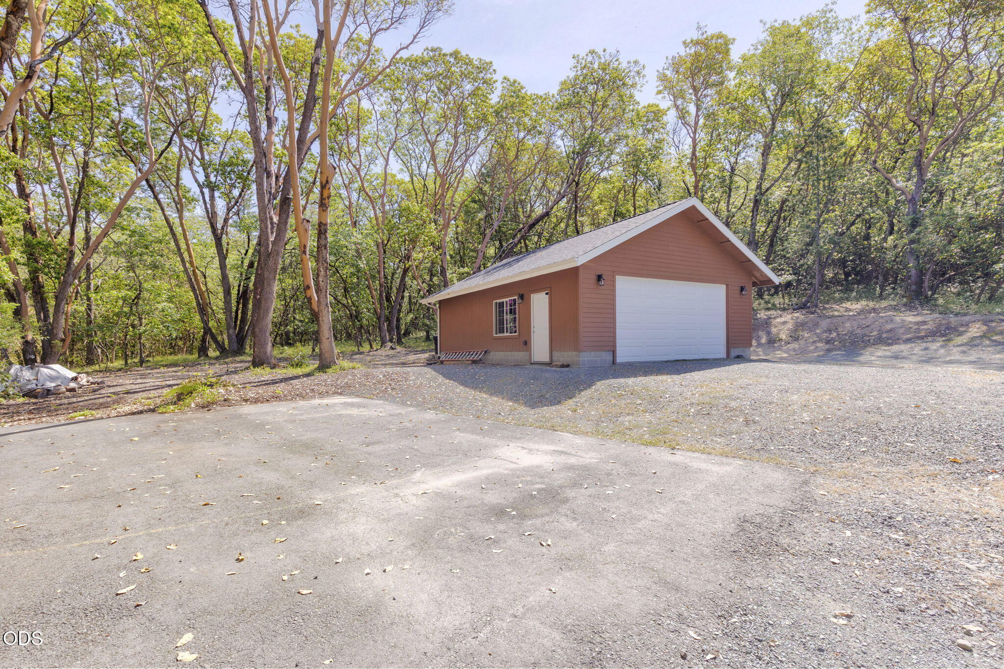 343 High Ridge Terrace Grants Pass, OR 97526 - Photo 54 of 62