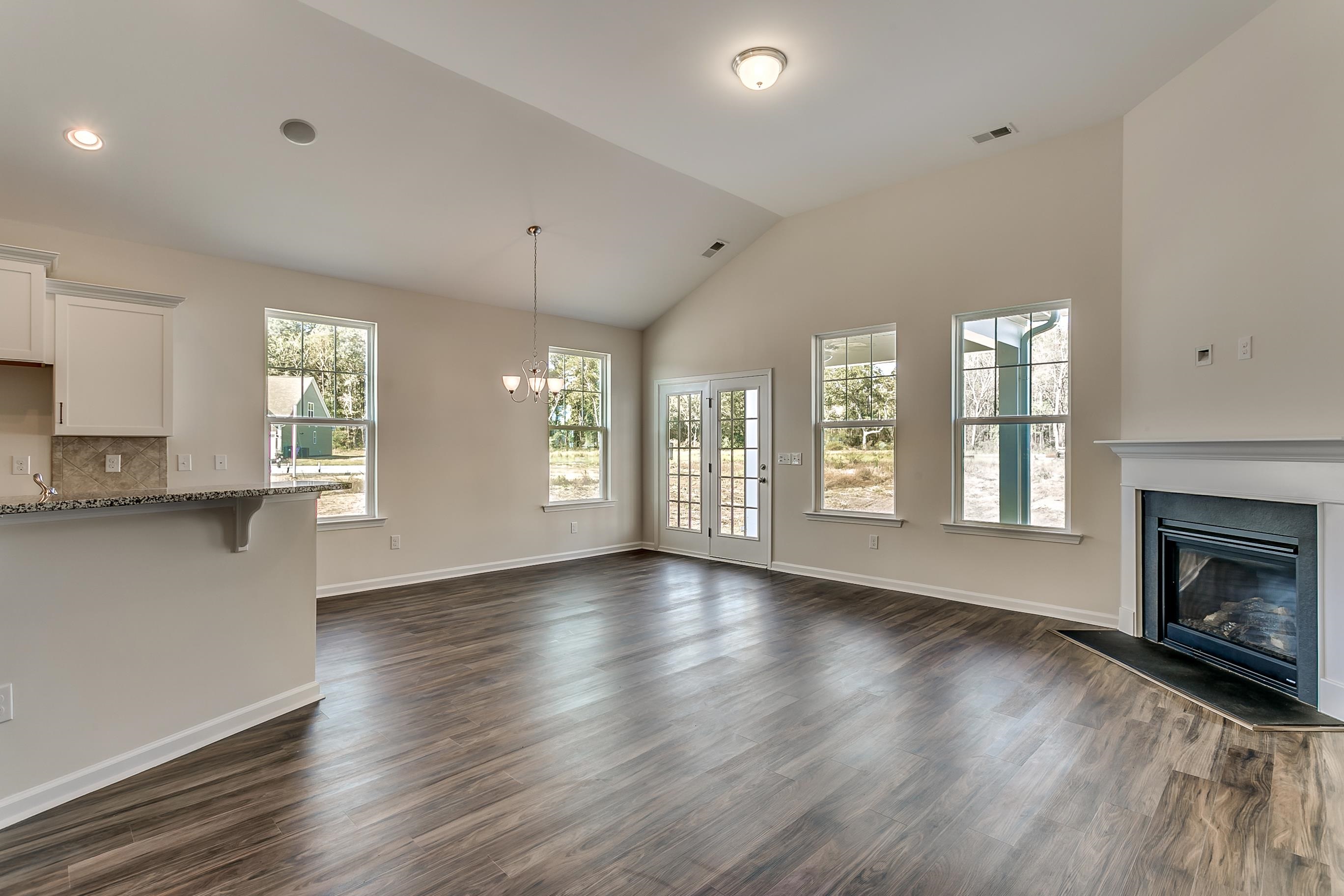 215 Sundew Loop Little River, SC 29566 - Photo 5 of 32 Gallery Image 5