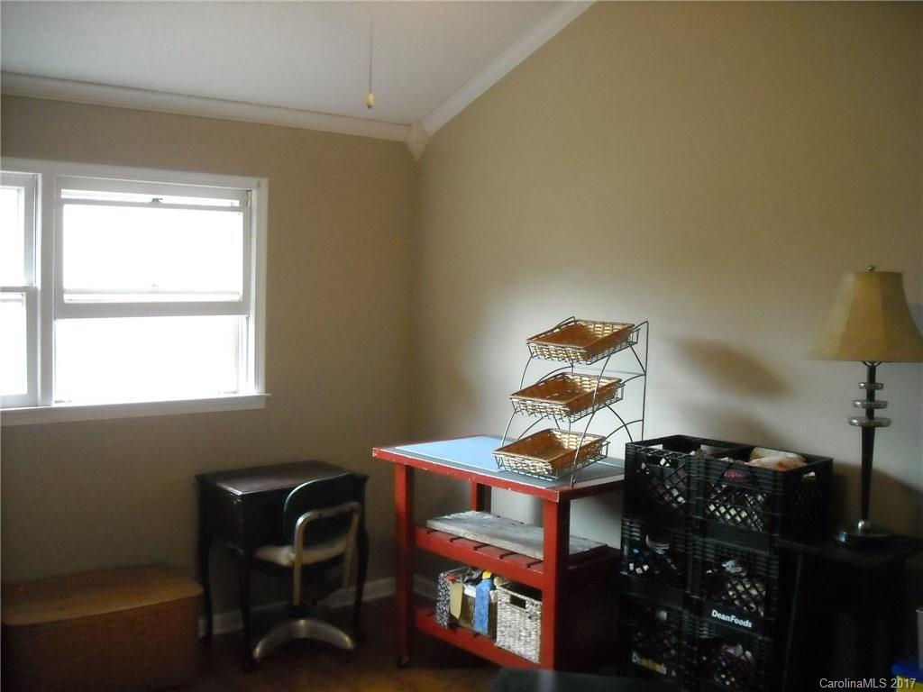 484 John Smith Road Columbus, NC 28722 - Photo 8 of 11 Gallery Image 8