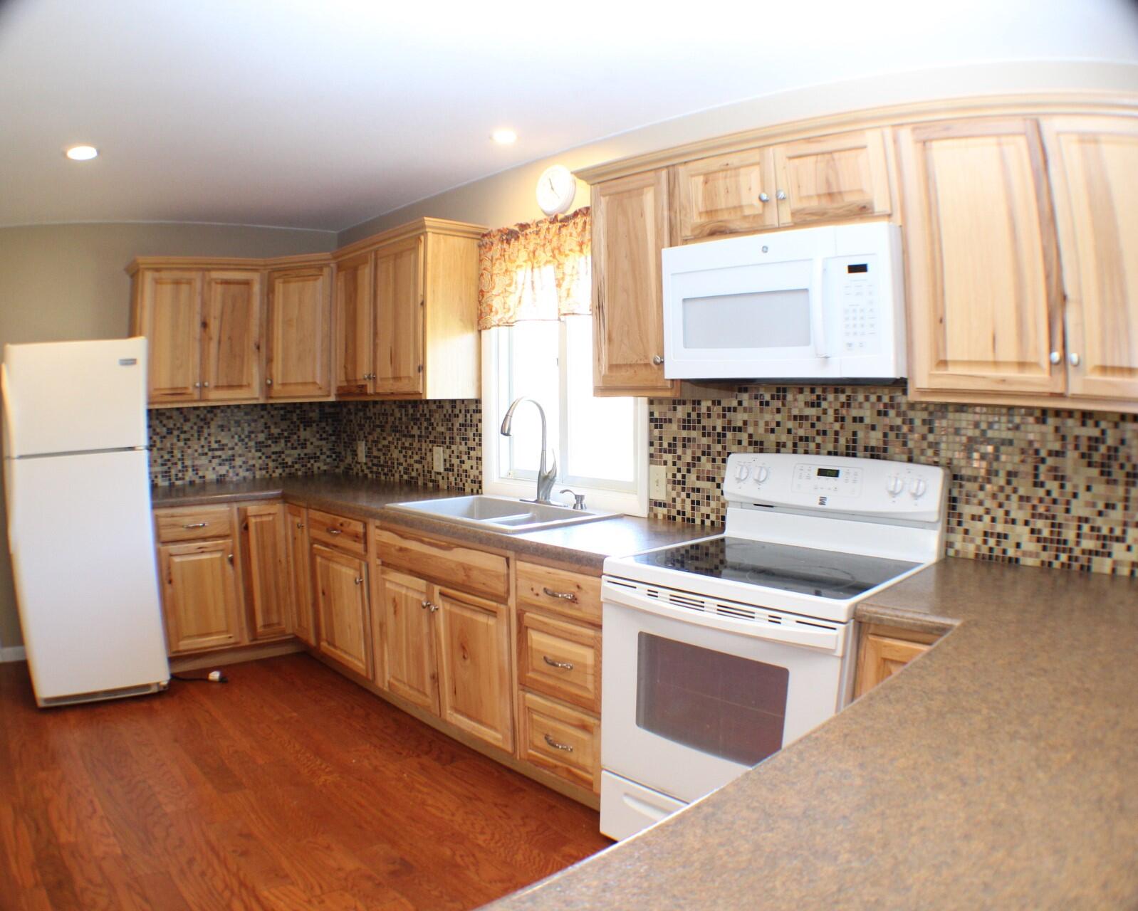 4380 Cole Road Hillsdale, MI 49242 - Photo 6 of 21 IMG_4296