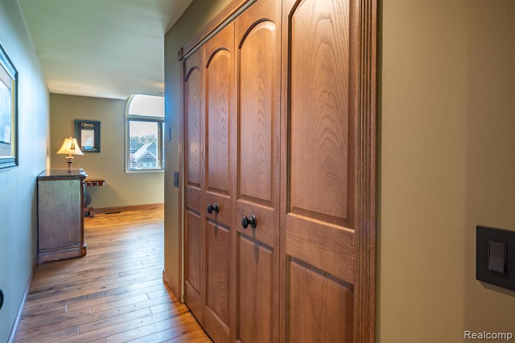 256 Inverness Highland, MI 48357 - Photo 42 of 99 Gallery Image 42
