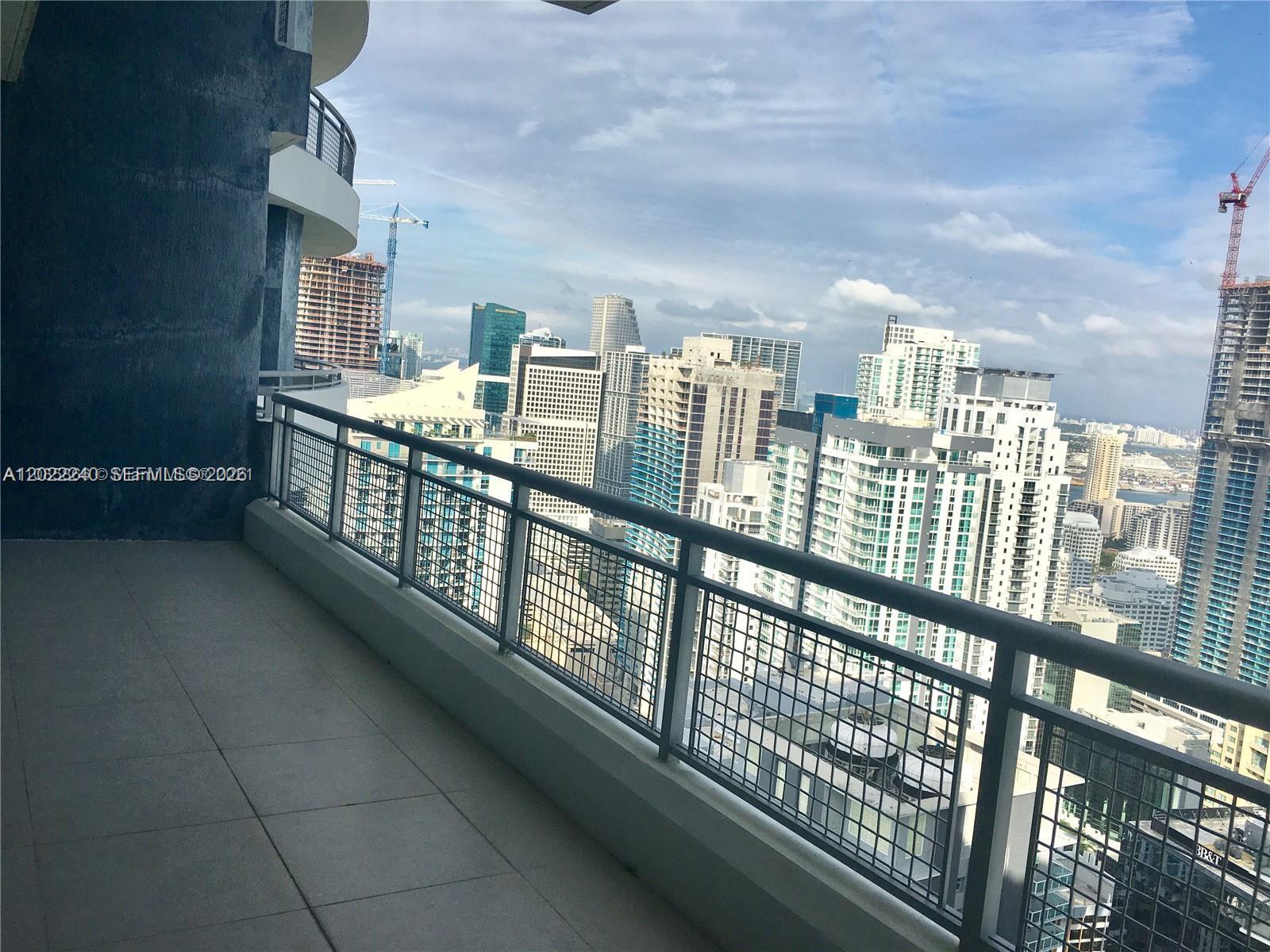 60 Southwest 13th Street, Unit 4612 Miami, FL 33130 - Photo 19 of 28