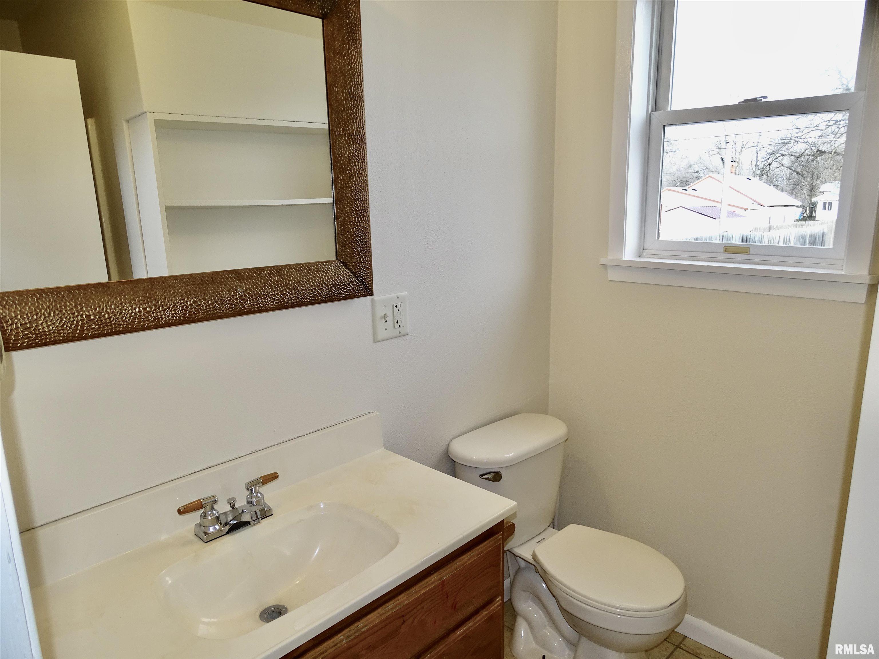 425 Herman Street Pekin, IL 61554 - Photo 21 of 26