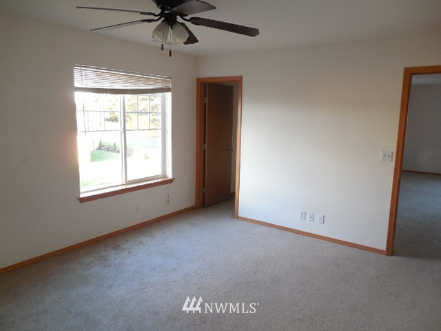 6317 199th Loop Southwest Rochester, WA 98579 - Photo 10 of 25