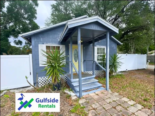 $1,900 | 4801 71st Street North, St. Petersburg, FL 33709