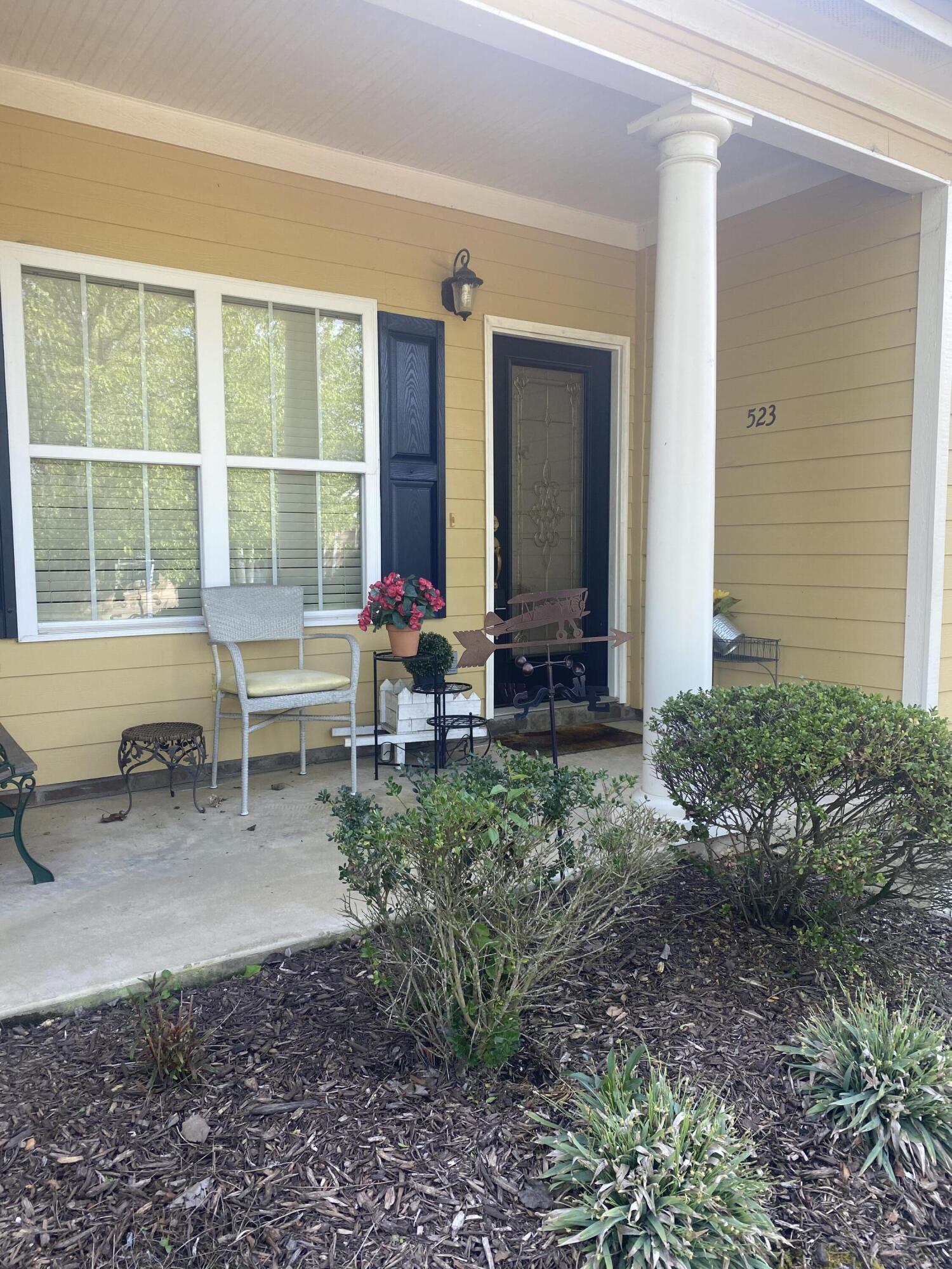 523 Callaway Court Chattanooga, TN 37421 - Photo 2 of 27 IMG_1699