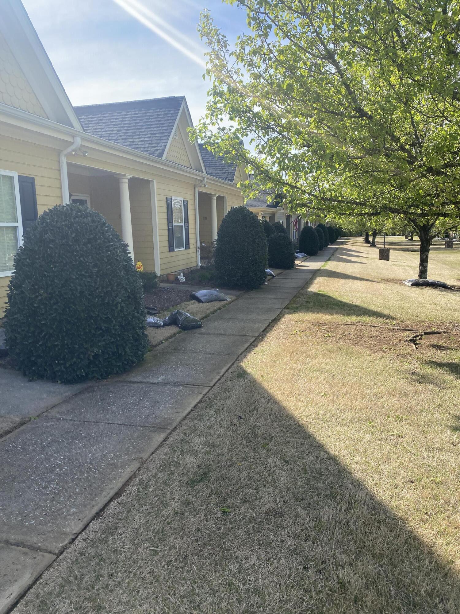 523 Callaway Court Chattanooga, TN 37421 - Photo 6 of 27 IMG_1705