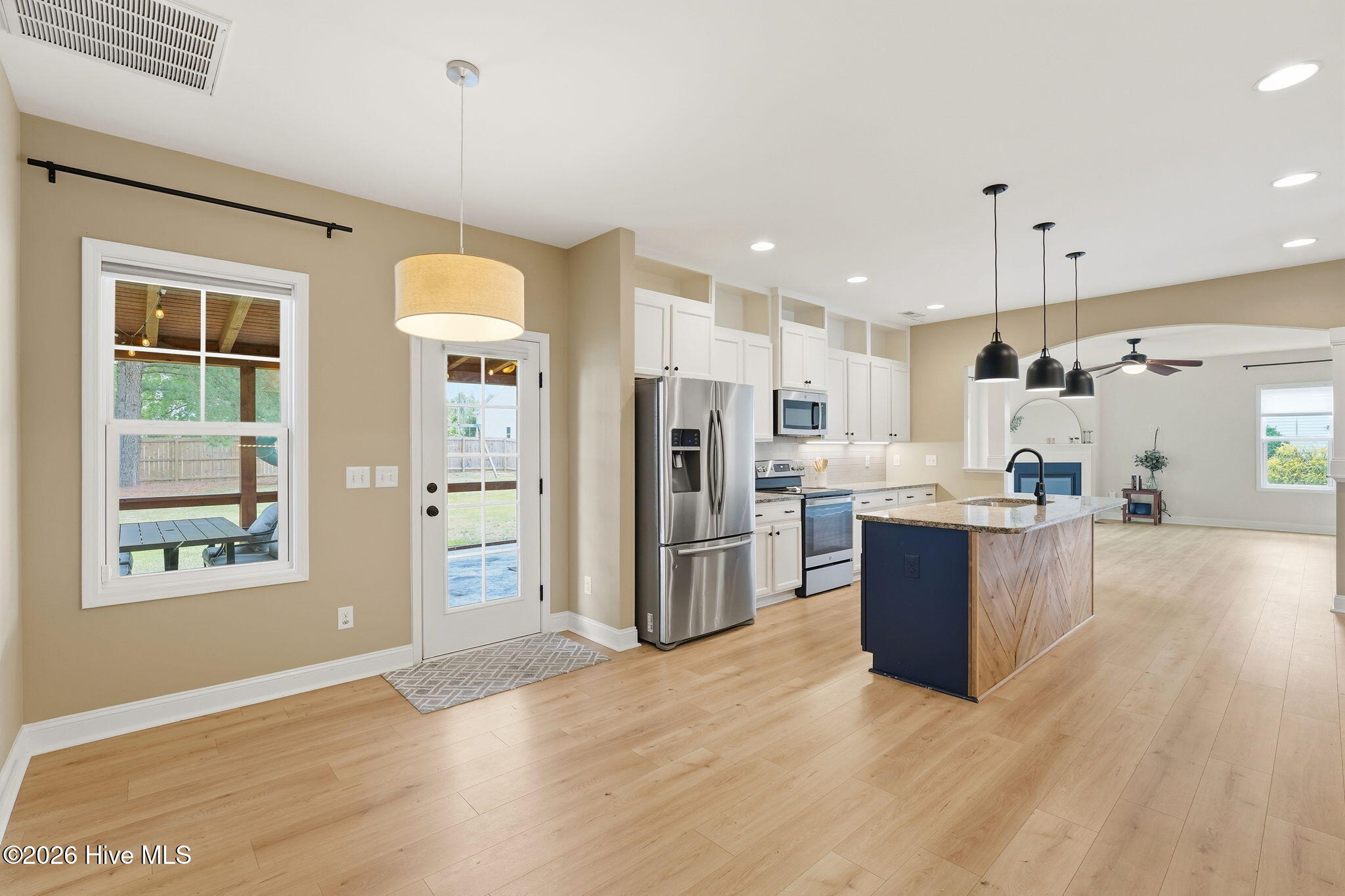 114 Sandy Springs Road Aberdeen, NC 28315 - Photo 19 of 59 Kitchen