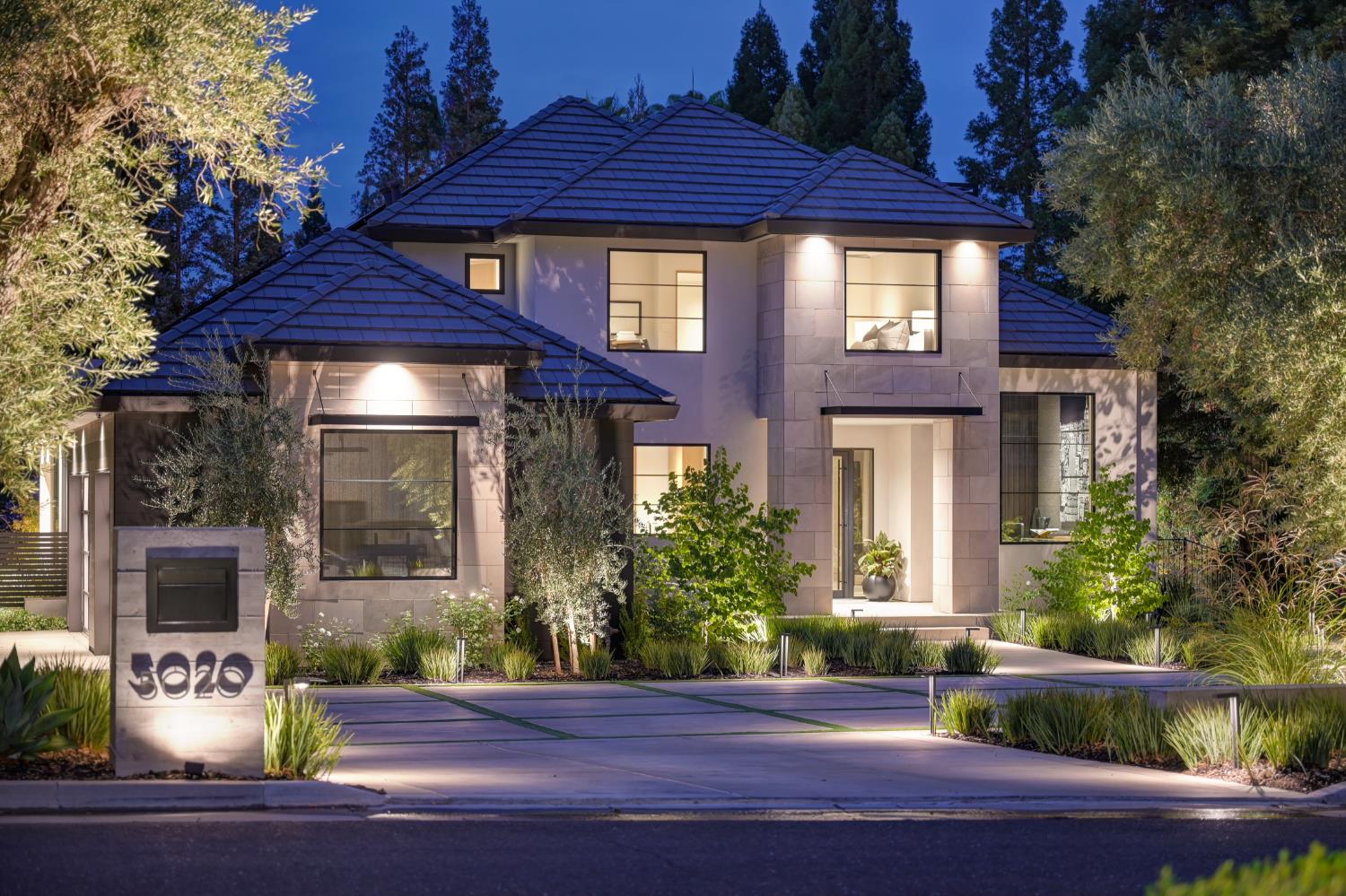 5020 Manchester Court Granite Bay, CA 95746 - Photo 92 of 95 a front view of a house with garage