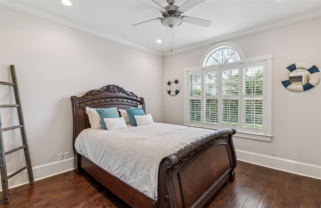 1086 Sinclair Pointe St. Simons Island, GA 31522 - Photo 13 of 24