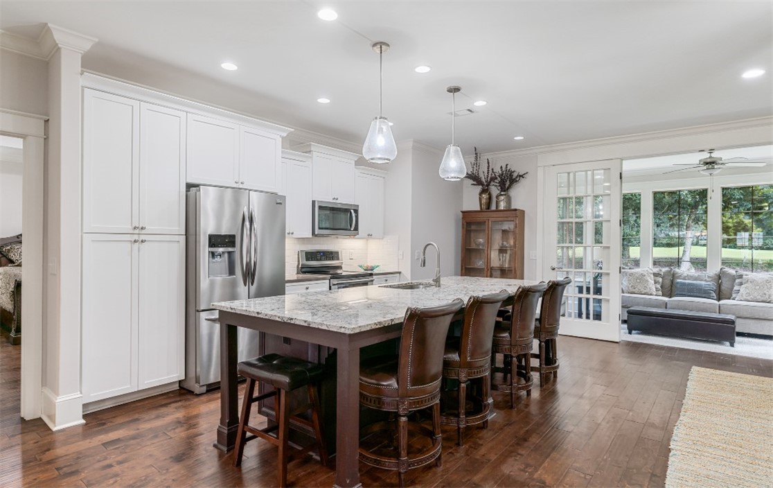 1086 Sinclair Pointe St. Simons Island, GA 31522 - Photo 5 of 24