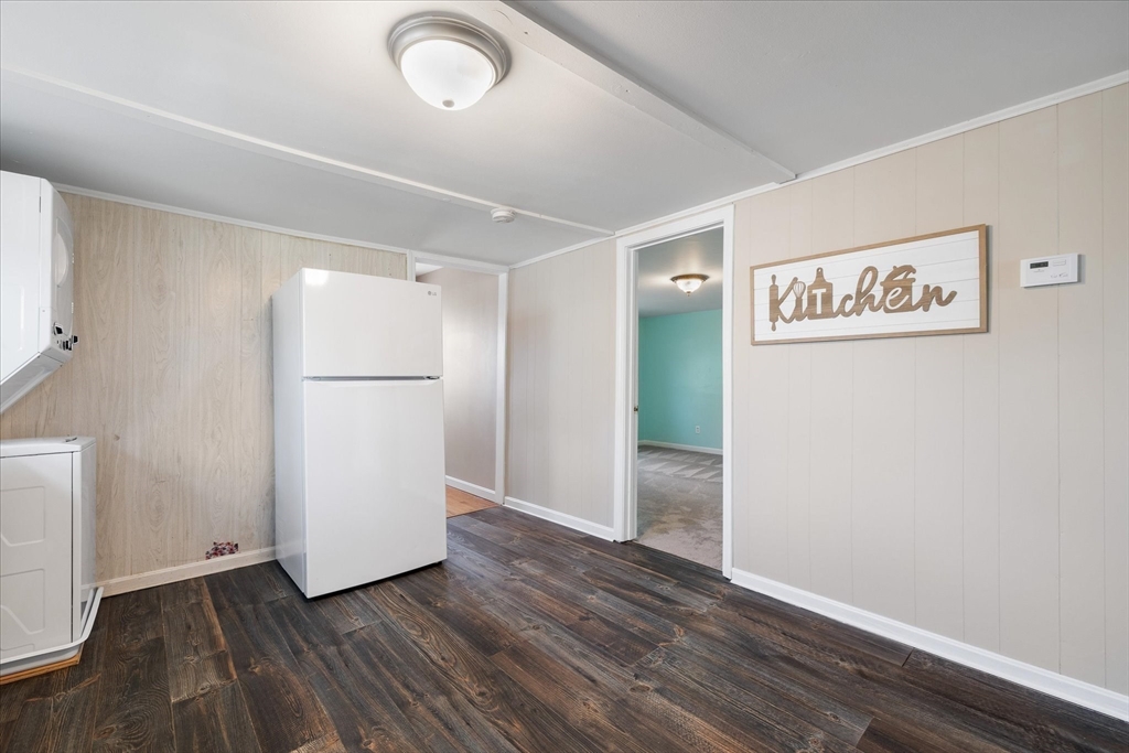 113 Baldwinville Road Templeton, MA 01468 - Photo 4 of 24 a view of an empty room with closet and a window