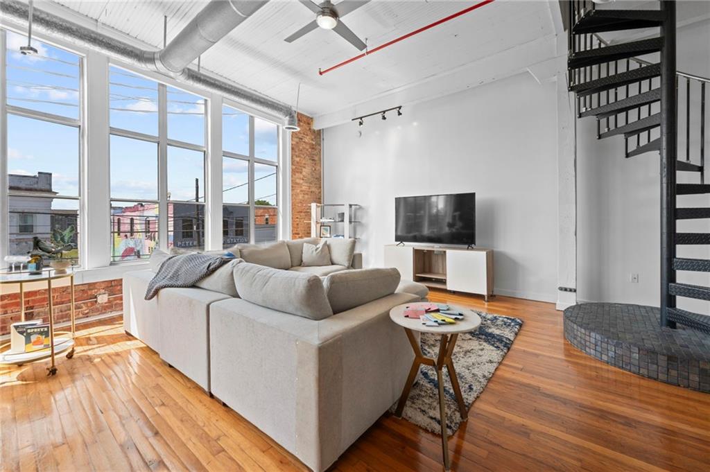 330 Peters Street Southwest, Unit 208 Atlanta, GA 30313 - Photo 4 of 22