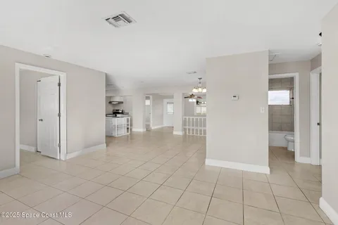 $260,000 | 1509 Holland Street, Melbourne, FL 32935