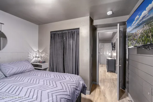 $2,200,000 | 219 East Coeur D'Alene Lake Drive, Coeur D'Alene, ID 83814