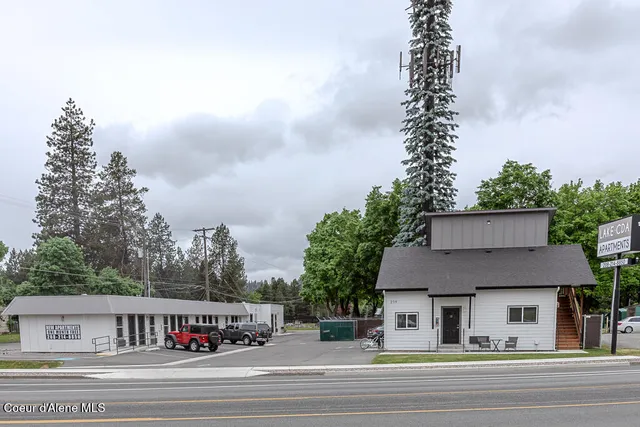 $2,200,000 | 219 East Coeur D'Alene Lake Drive, Coeur D'Alene, ID 83814