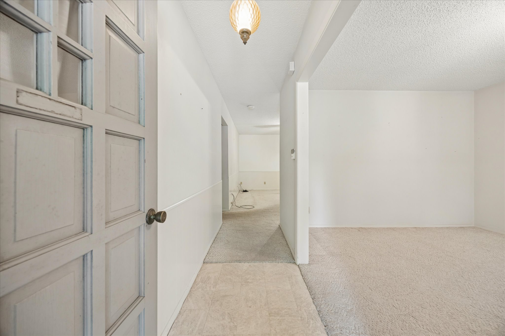1815 Parkside Lane Austin, TX 78745 - Photo 3 of 28 a view of a bathroom