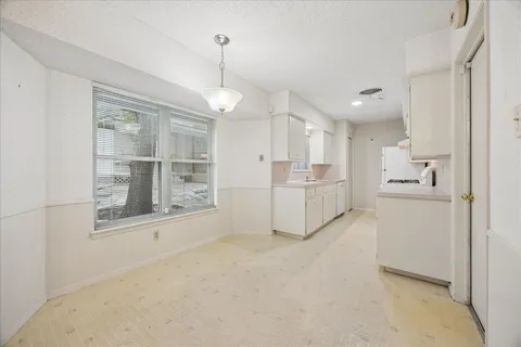 $475,000 | 1815 Parkside Lane, Austin, TX 78745