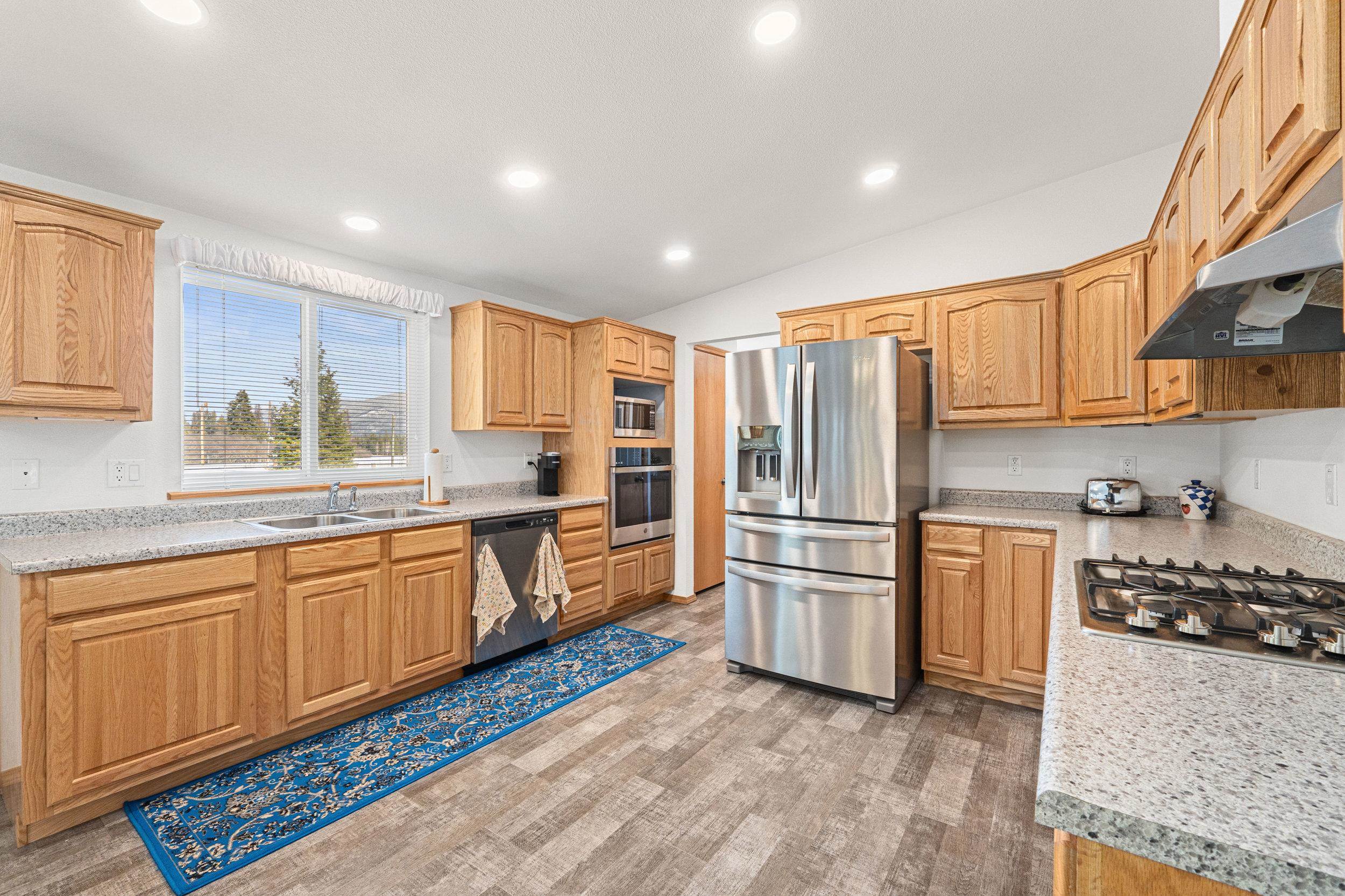 389962 State Rte 20 Cusick, WA 99119 - Photo 14 of 48