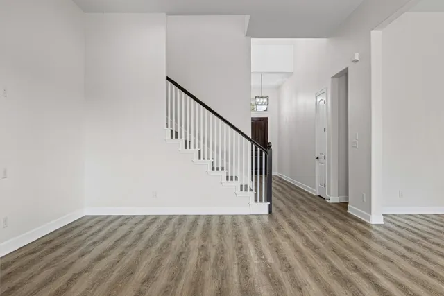 $675,000 | 162 Topaz Circle, Dripping Springs, TX 78620