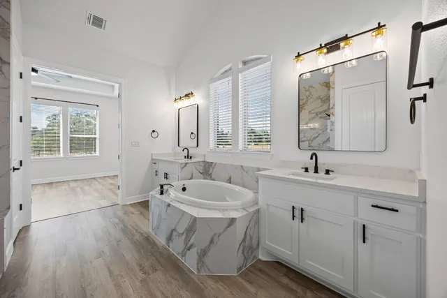 $675,000 | 162 Topaz Circle, Dripping Springs, TX 78620