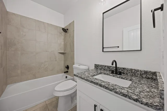 $675,000 | 162 Topaz Circle, Dripping Springs, TX 78620