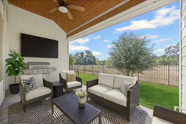 $675,000 | 162 Topaz Circle, Dripping Springs, TX 78620