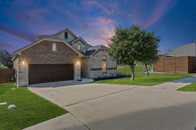 $675,000 | 162 Topaz Circle, Dripping Springs, TX 78620