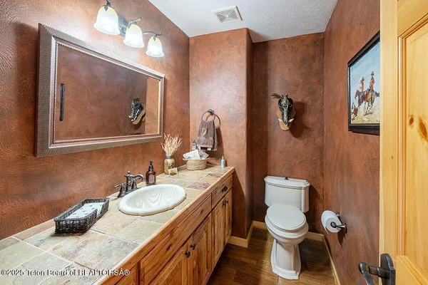 $1,295,000 | 55 South Ridge Road, Smoot, WY 83126