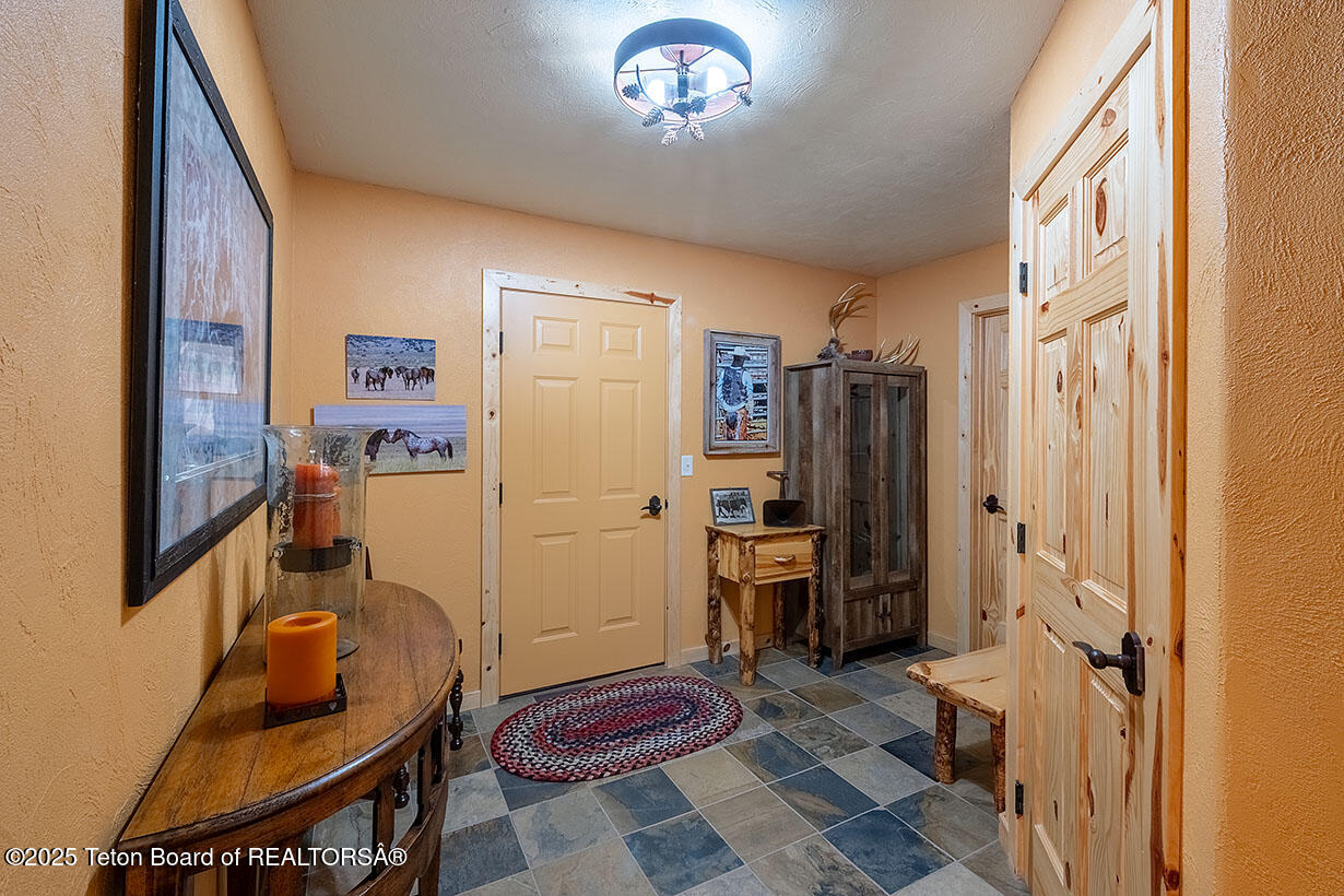 55 South Ridge Road Smoot, WY 83126 - Photo 31 of 51 Rogers int 6901