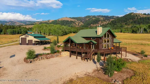 $1,295,000 | 55 South Ridge Road, Smoot, WY 83126