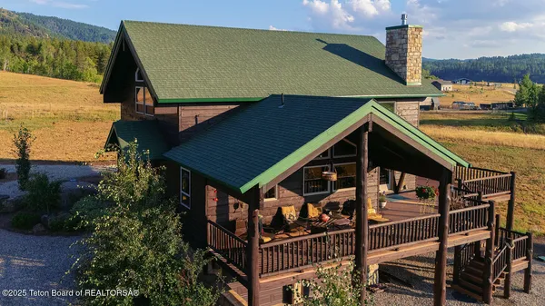 $1,295,000 | 55 South Ridge Road, Smoot, WY 83126