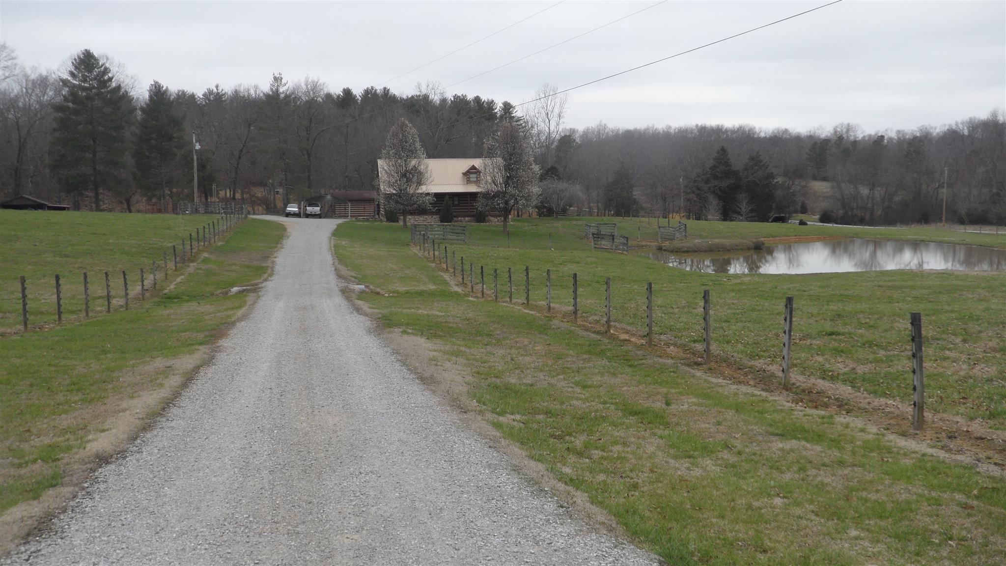 2627 Old Well Road Morrison, TN 37357 - Photo 9 of 25