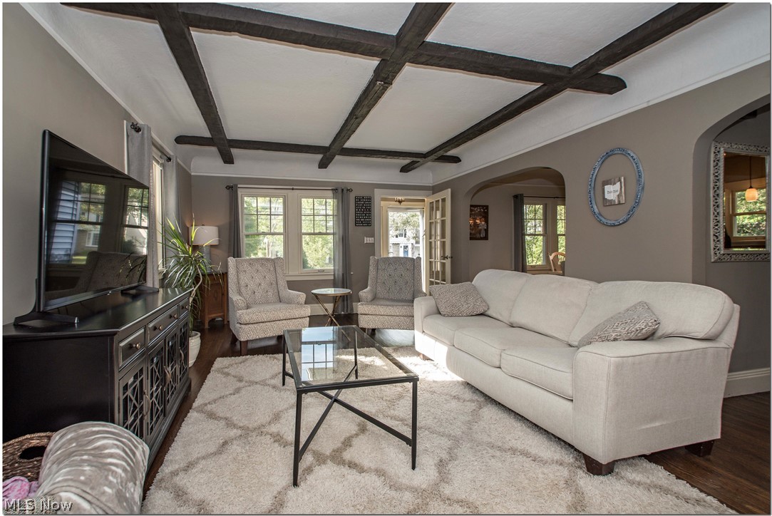 5215 Spencer Road Cleveland, OH 44124 - Photo 8 of 35 Gallery Image 8