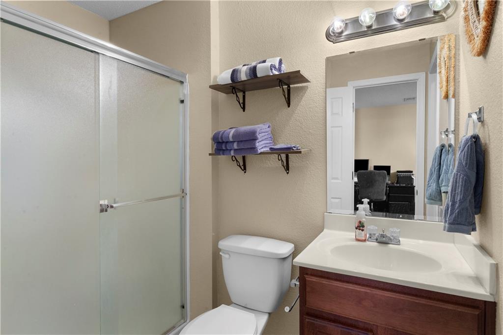 1302 Northwest Hidden Ridge Circle Blue Springs, MO 64015 - Photo 24 of 30