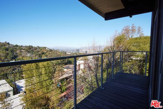 $4,950 | 7225 Pacific View Drive, Los Angeles, CA 90068