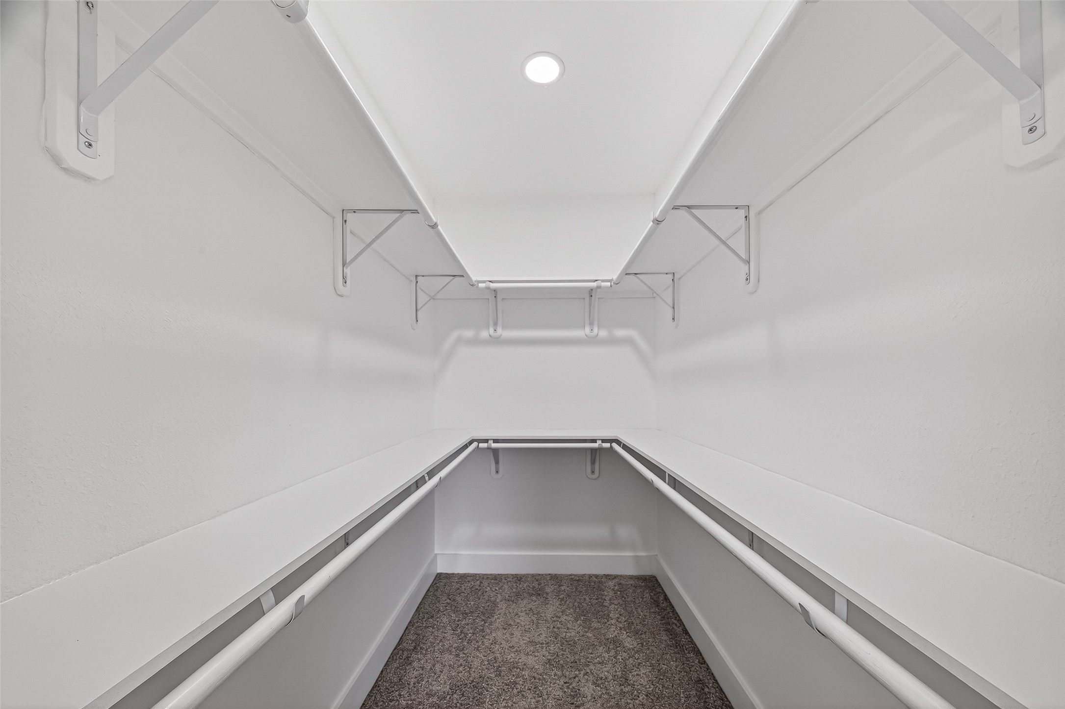 3112 Hays Street Pasadena, TX 77503 - Photo 13 of 22 a view of entryway