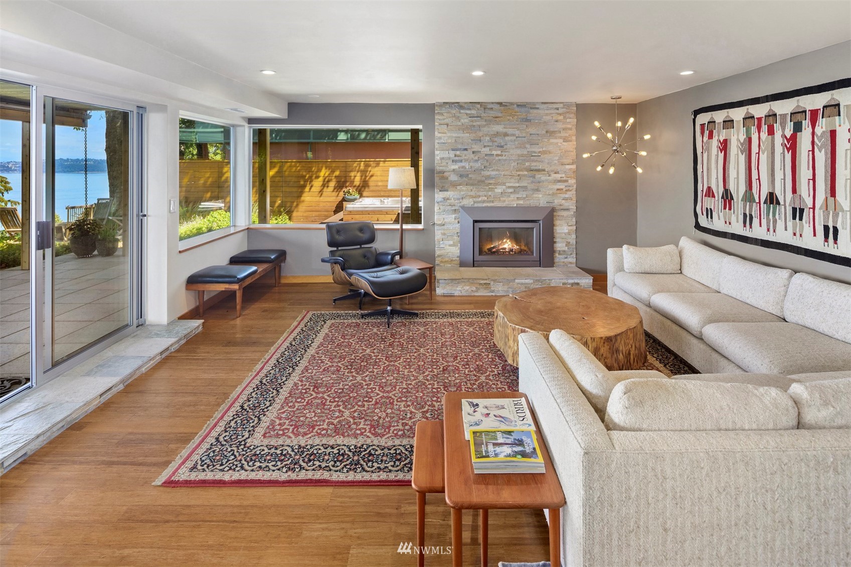 10720 Southwest Cowan Road Vashon, WA 98070 - Photo 21 of 39 Gallery Image 21