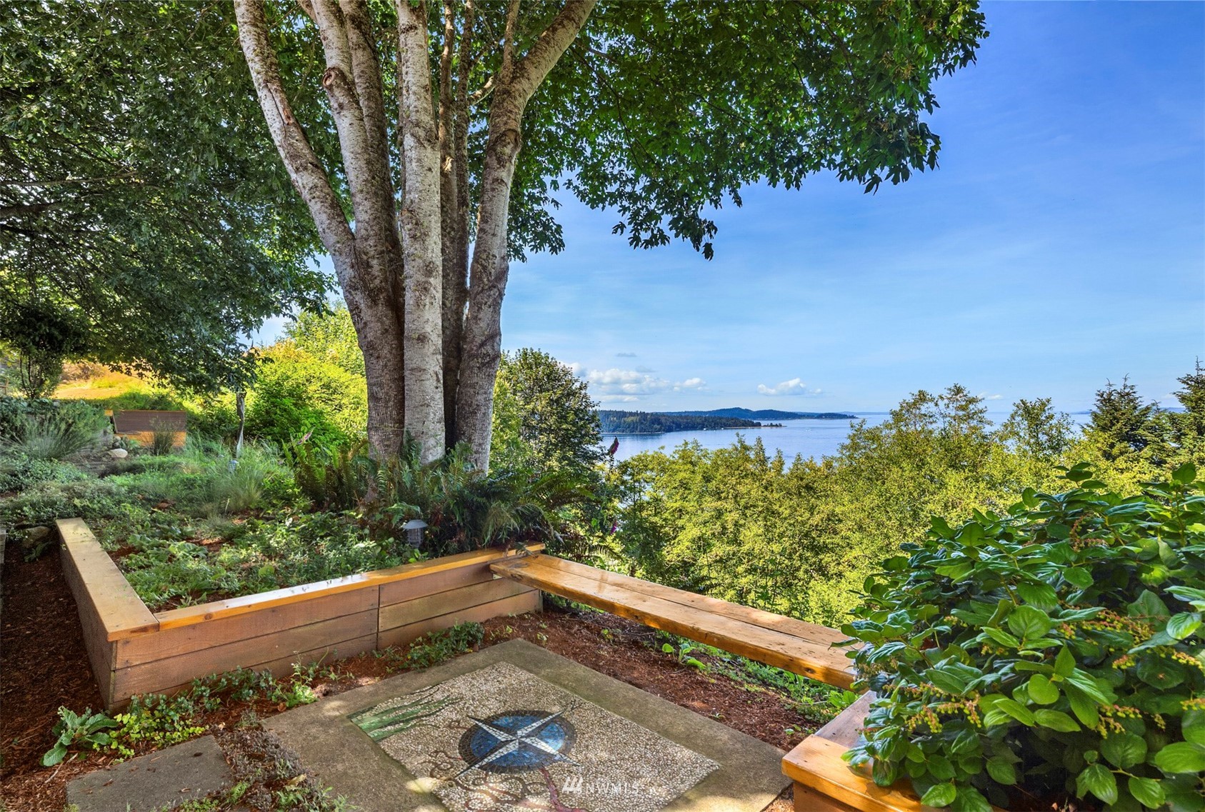 10720 Southwest Cowan Road Vashon, WA 98070 - Photo 30 of 39 Gallery Image 30