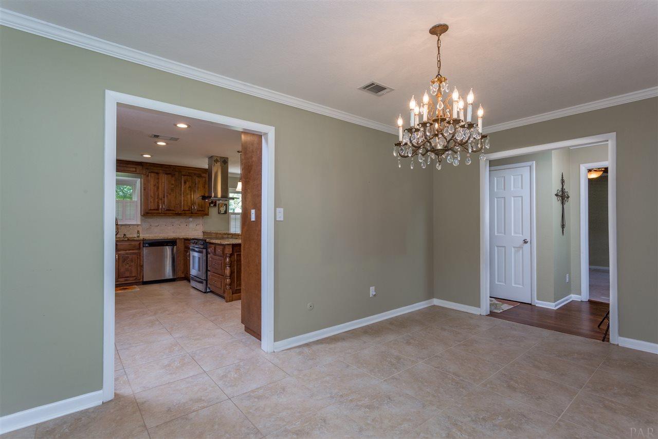1095 Commonwealth Road Pensacola, FL 32504 - Photo 8 of 26 Gallery Image 8