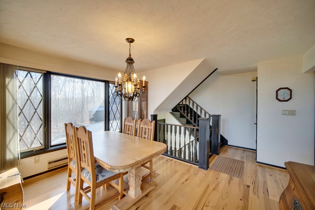 41974 Butternut Ridge Road Elyria, OH 44035 - Photo 20 of 50 Dining Area